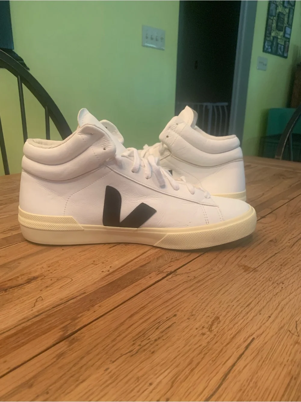 Men’s Veja Minotaur High Top Sneakers